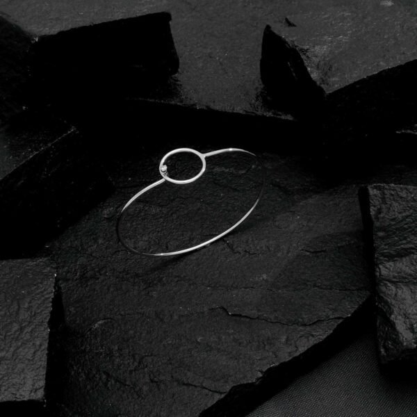 Bracelete Prateado com Zircônia - Imagem 3